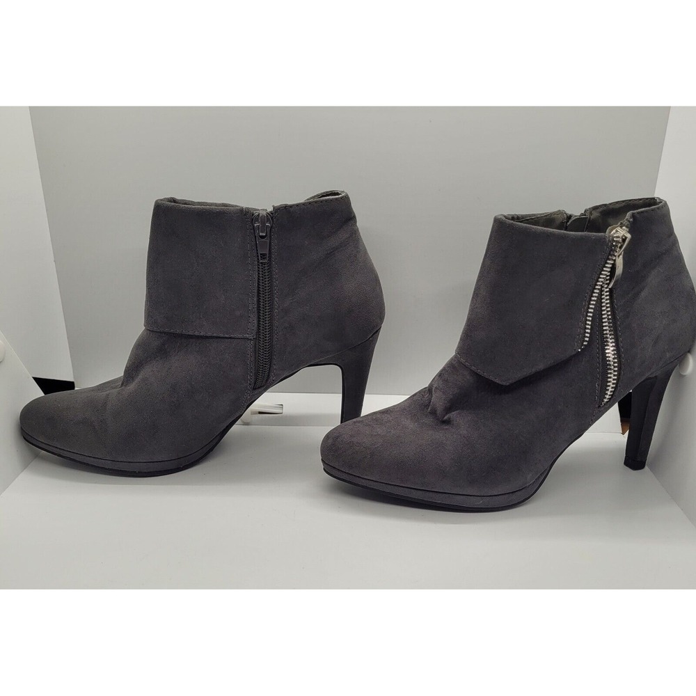 Madeline Boots  Suede Ankle Womens SZ 7M 3.5" Heel Grey Accent Zipper Silver - Picture 2 of 8